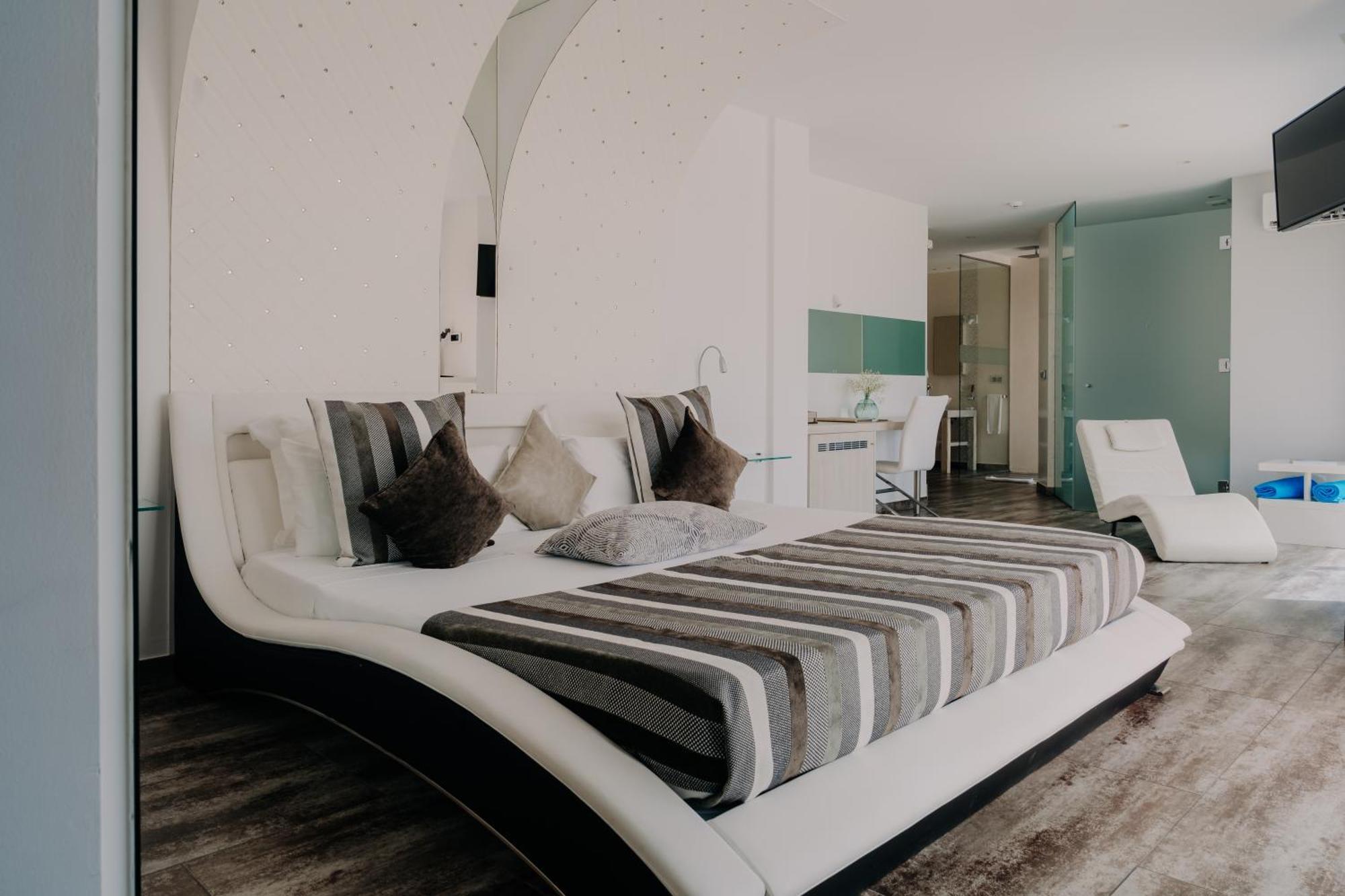 Hotel Vistabella Росес Номер фото